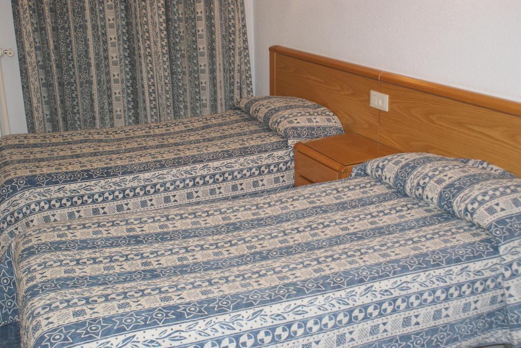 Hostal Gran Sol Llança Kültér fotó